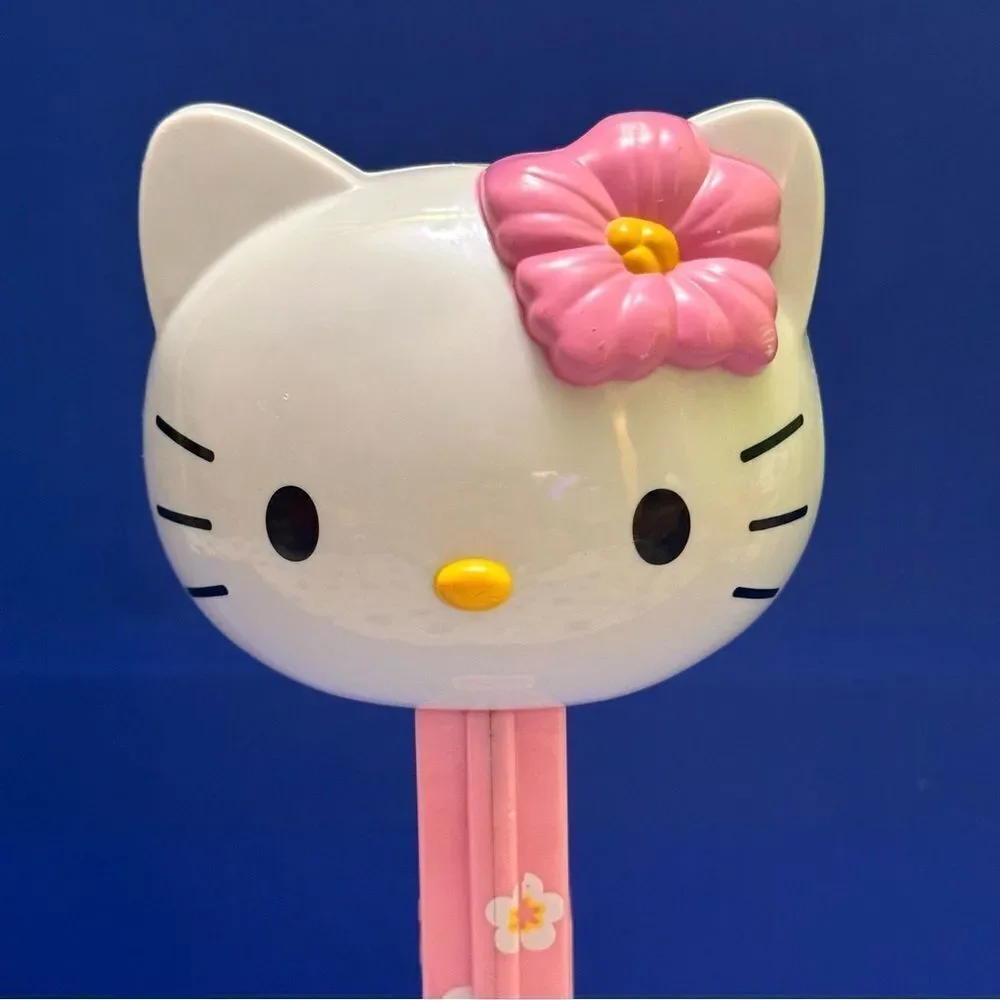 Hello Kitty Collectible Candy Pez Dispenser